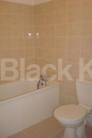 			New Instrction, 2 Bedroom, 1 bath, 1 reception Flat			 Marlborough Road, ARCHWAY